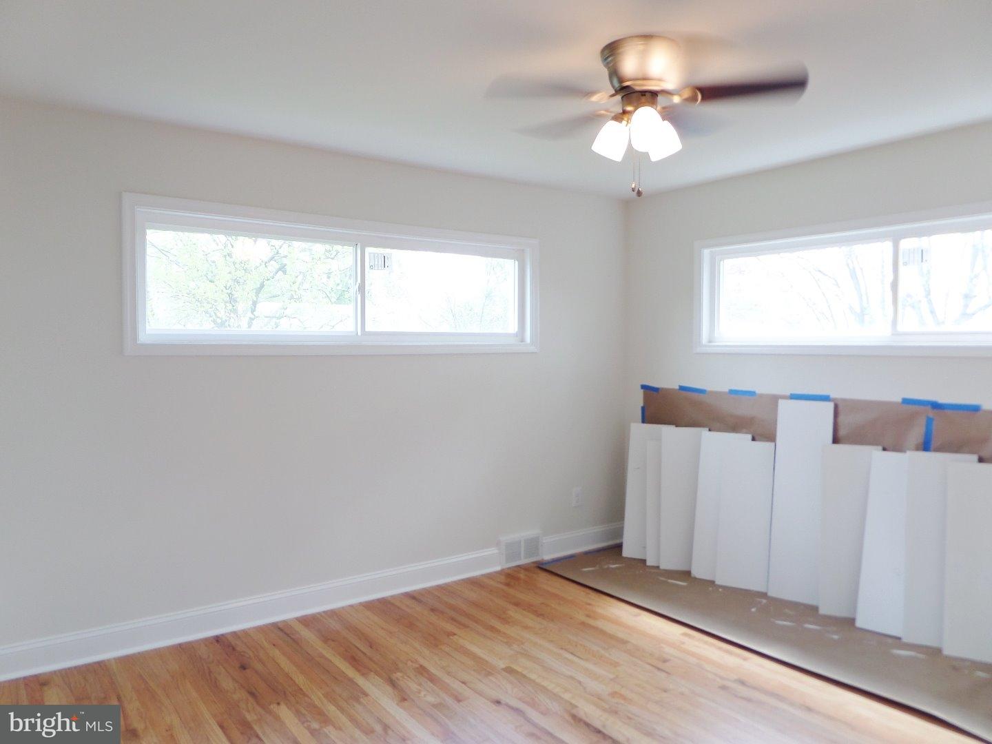 542 Louise Road Glenside, PA 19038 - Photo 10 of 25 Bedroom - Main
