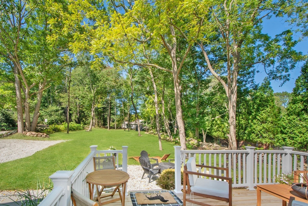 652 First Parish Road Scituate, MA 02066 - Photo 9 of 29 Gallery Image 9