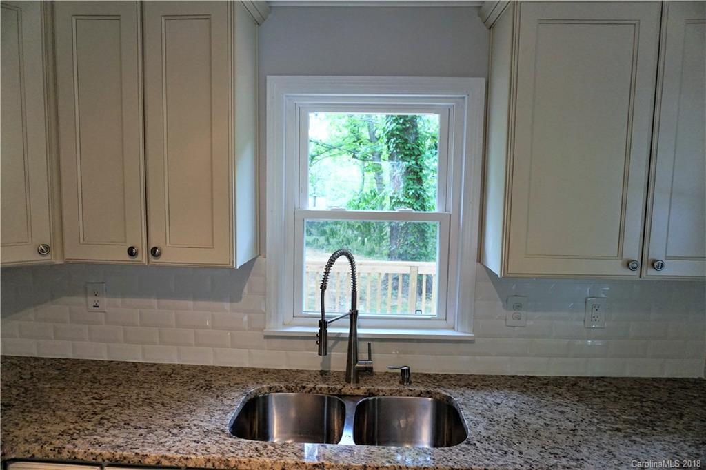 800 Rodey Avenue, Unit 9 Charlotte, NC 28206 - Photo 6 of 23 Gallery Image 6