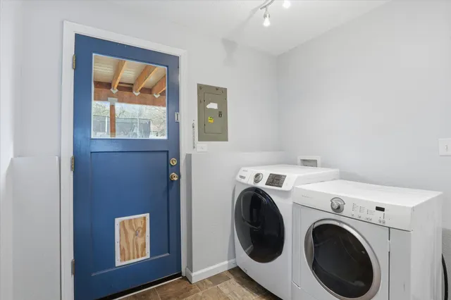 $425,000 | 6110 North Cambridge Drive, Spokane, WA 99208