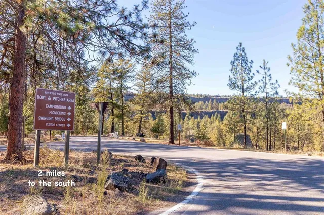 $425,000 | 6110 North Cambridge Drive, Spokane, WA 99208