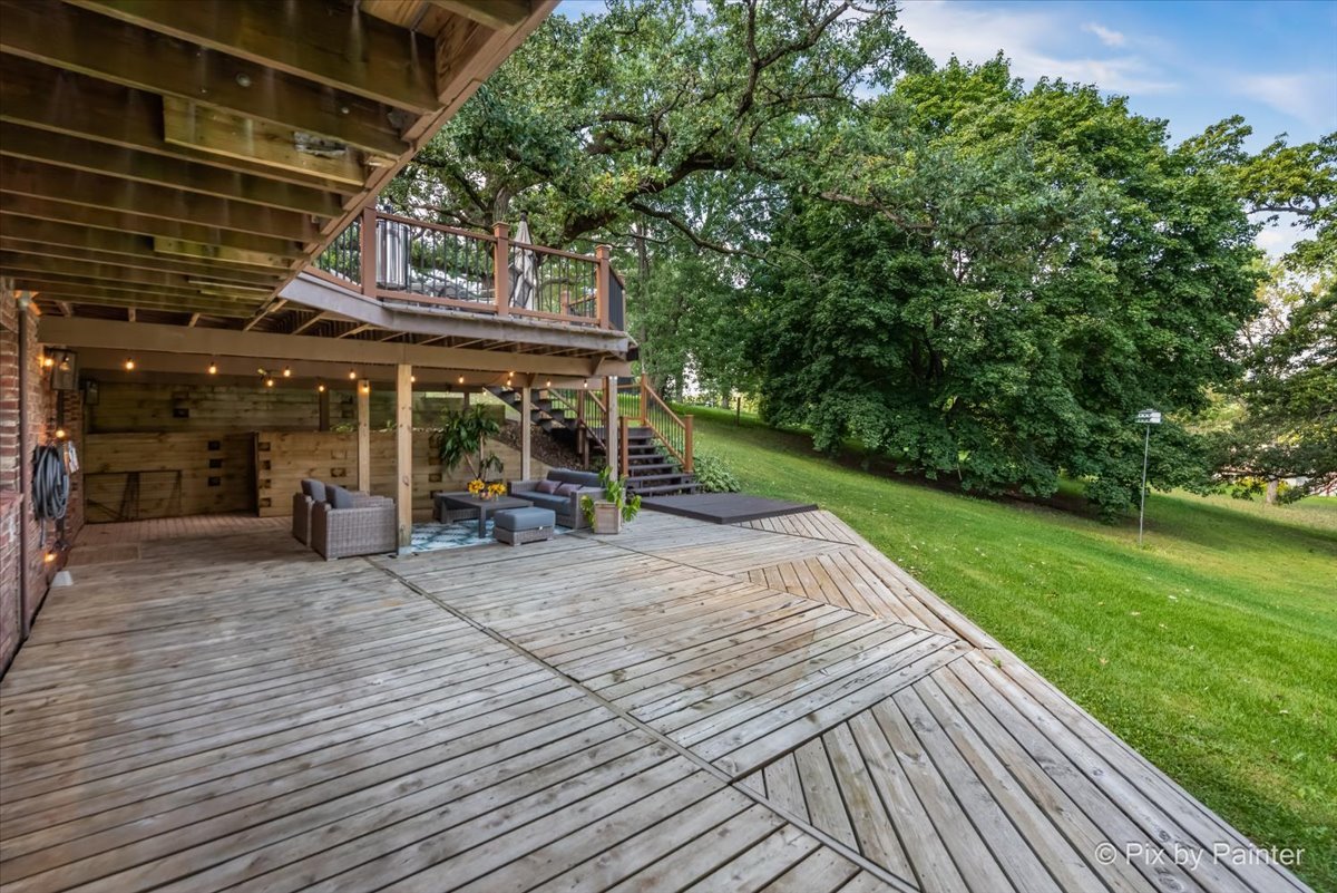 6111 Ridgeview Drive Huntley, IL 60142 - Photo 36 of 54 a view of a backyard with sitting area