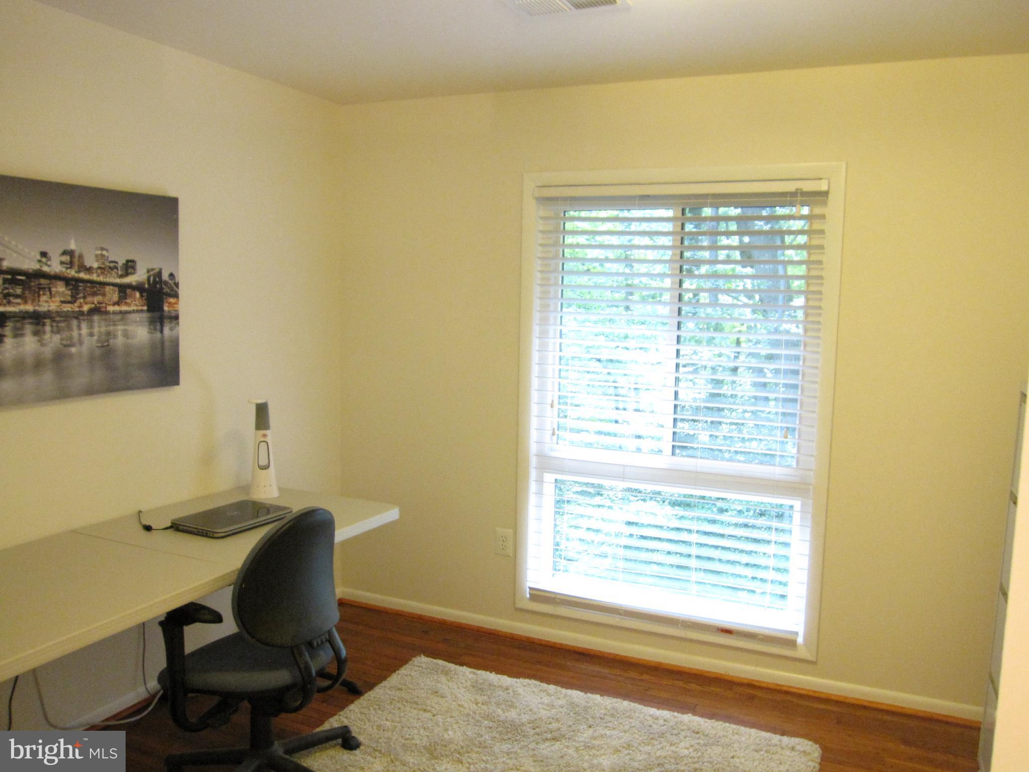 2104 Lirio Court Reston, VA 20191 - Photo 22 of 30 Bedroom