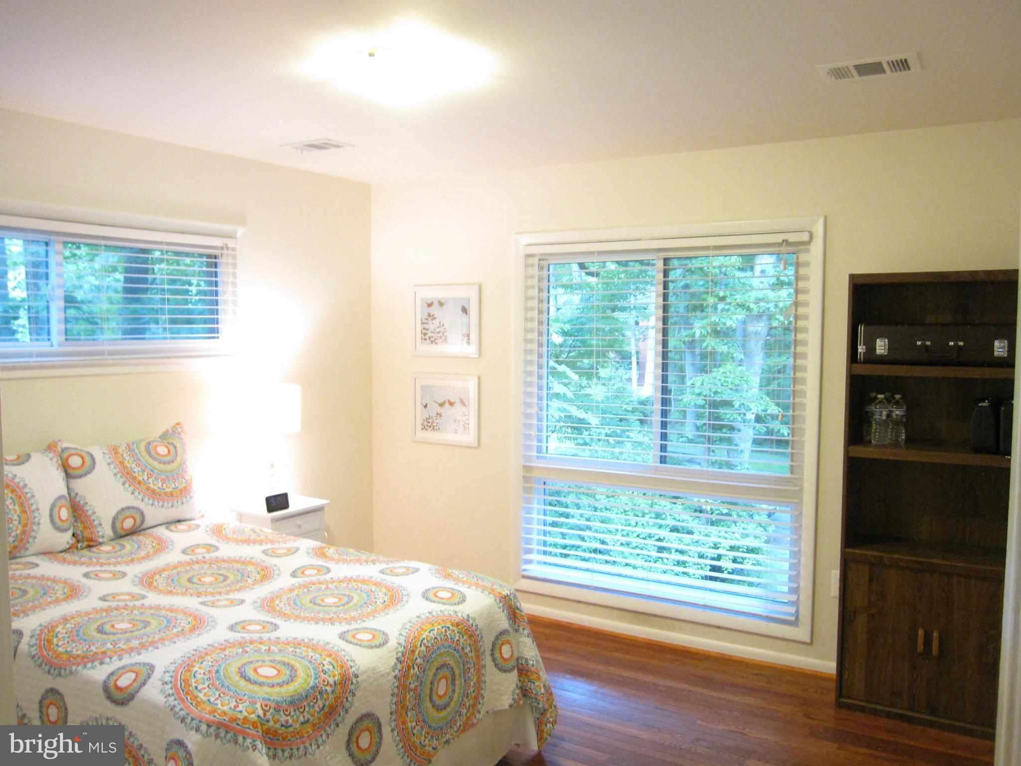 2104 Lirio Court Reston, VA 20191 - Photo 26 of 30 Bedroom