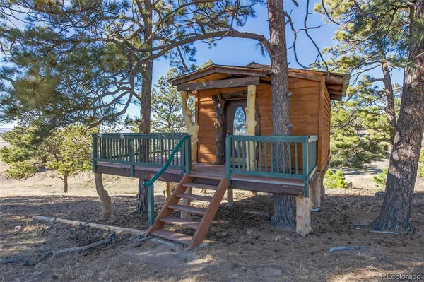 $840,000 | 31885 Ridge Road, Ramah, CO 80832