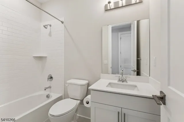 $3,900 | 179 Jasmine Drive, Warren, NJ 07059