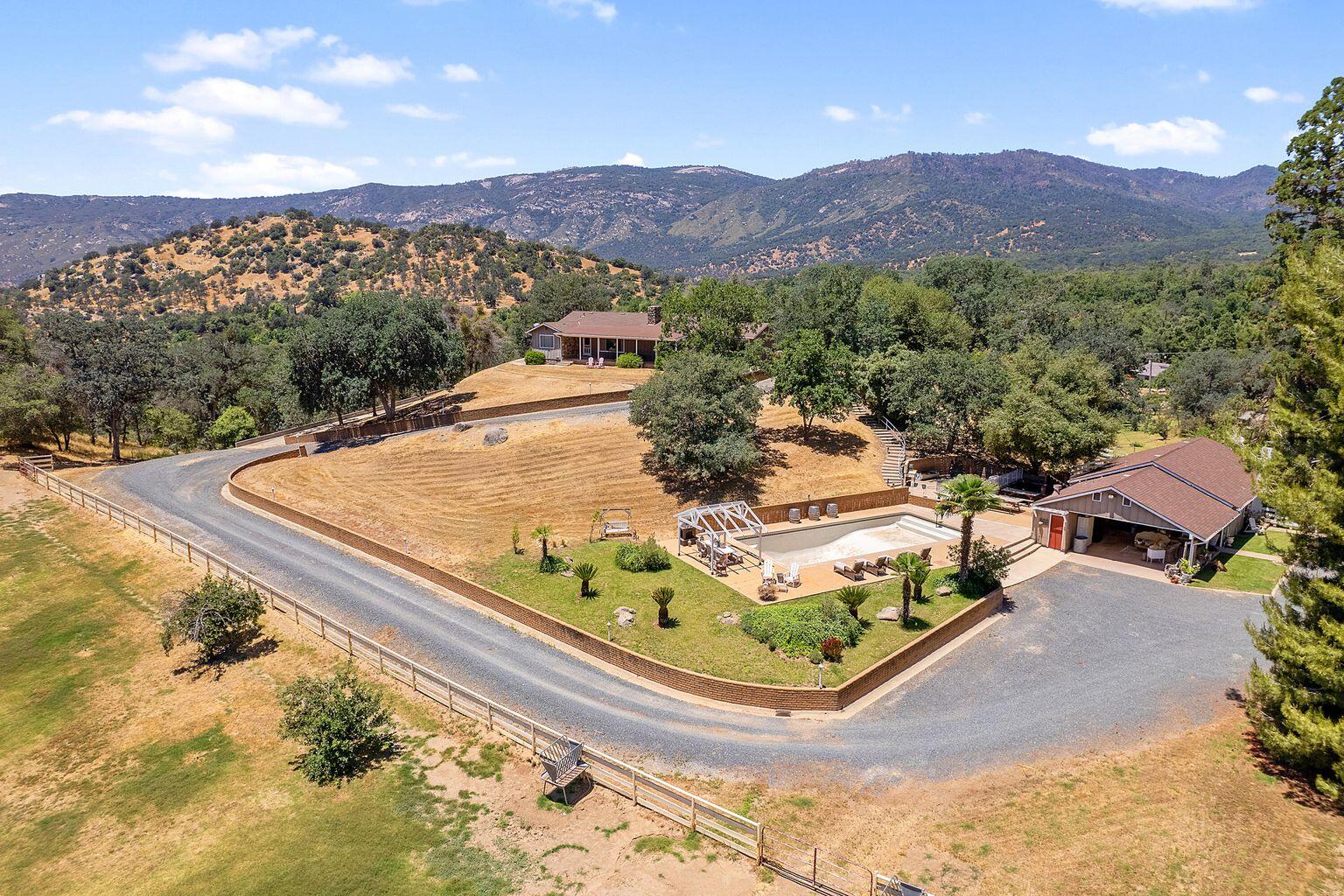 44223 Balch Park Road Springville, CA 93265 - Photo 30 of 110 18