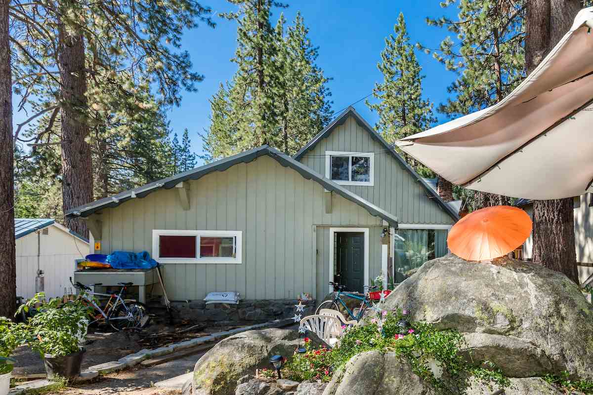 13341 Moraine Road Truckee, CA 96161 - Photo 1 of 8 Gallery Image 1