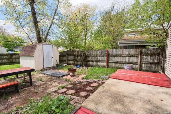 $140,000 | 3724 East Sherwood Terrace, Fort Wayne, IN 46806