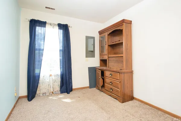 $140,000 | 3724 East Sherwood Terrace, Fort Wayne, IN 46806
