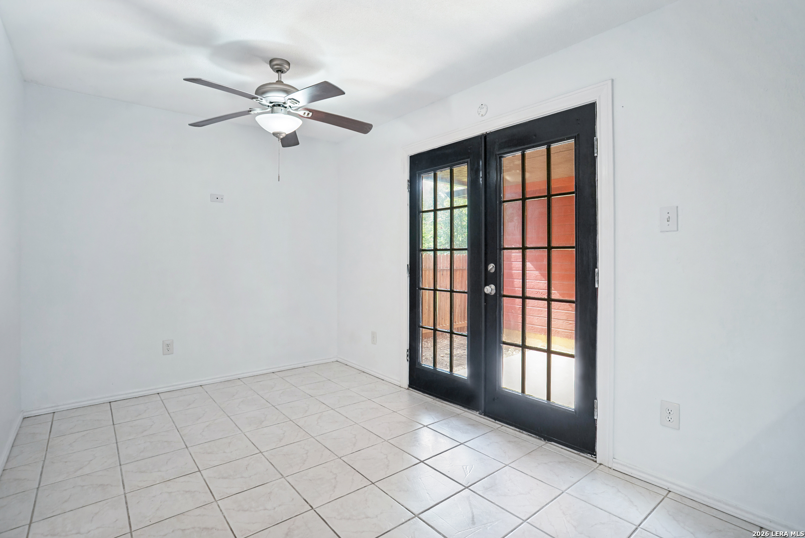 9142 Ridge Path San Antonio, TX 78250 - Photo 11 of 25
