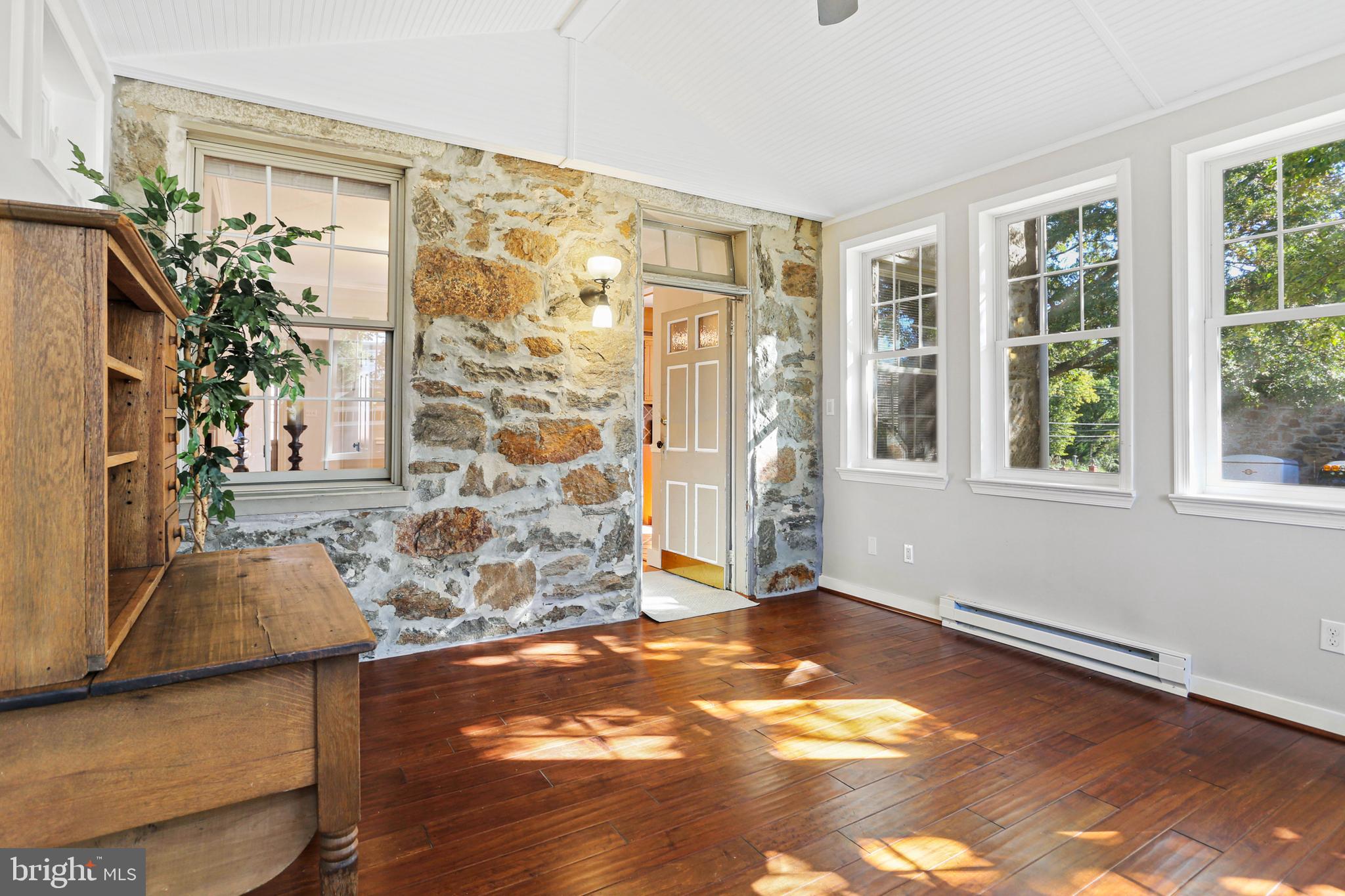 712 Main Street Laurel, MD 20707 - Photo 15 of 35