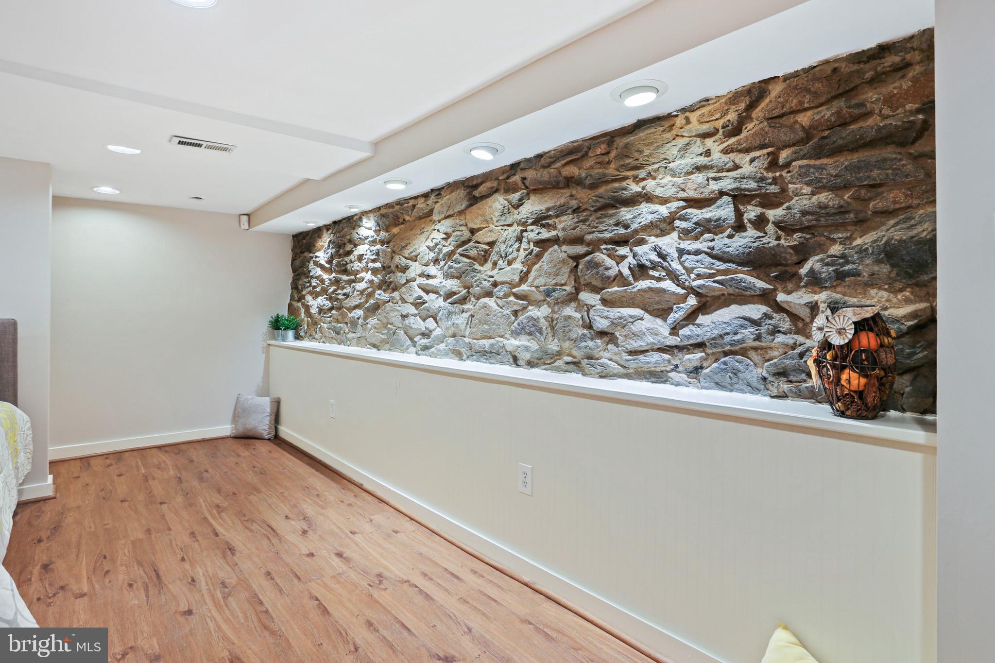 712 Main Street Laurel, MD 20707 - Photo 25 of 35