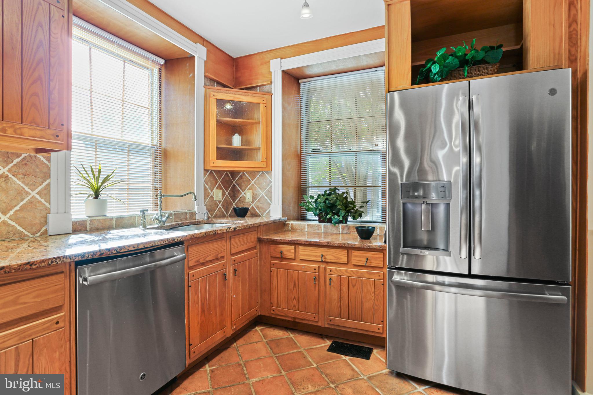 712 Main Street Laurel, MD 20707 - Photo 7 of 35