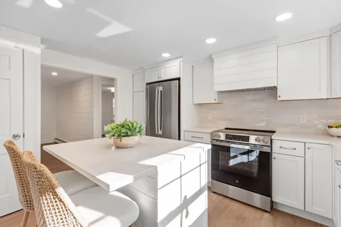 $1,249,000 | 398 Lund Farm Way, Brewster, MA 02631