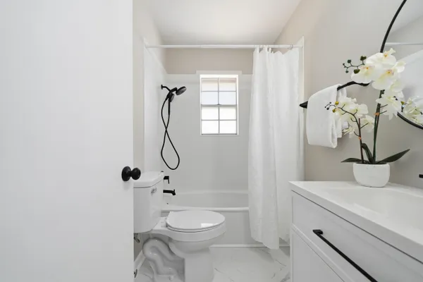 $269,900 | 1309 Sunshine Drive, Crestview, FL 32539