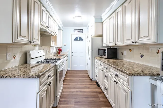 $248,000 | 3004 East River Road, Grand Island, NY 14072