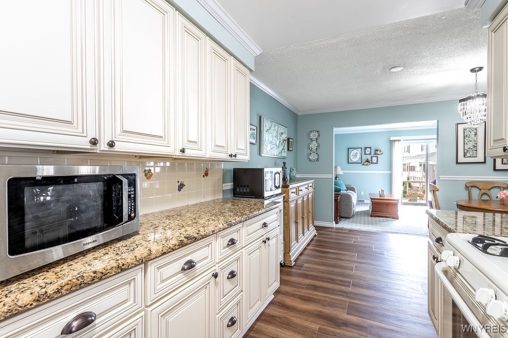 3004 East River Road Grand Island, NY 14072 - Photo 18 of 41