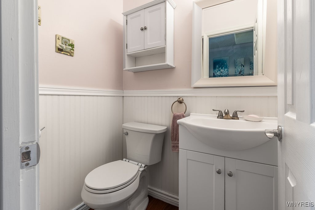 3004 East River Road Grand Island, NY 14072 - Photo 9 of 41
