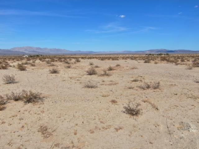 138 Amboy Road Twentynine Palms, CA 92277 - Photo 12 of 26 a view of an ocean beach