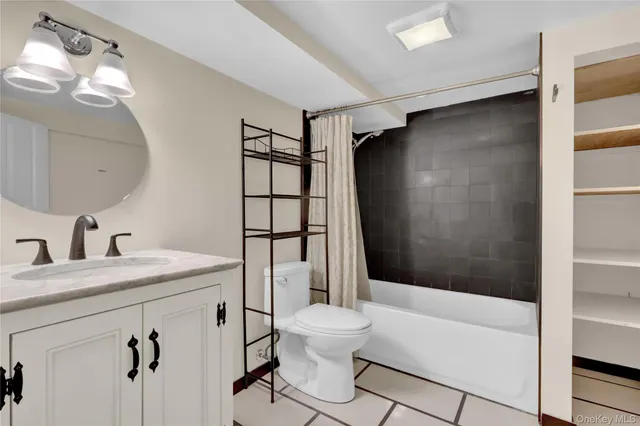 $4,500 | 1336 Potter Boulevard, Bay Shore, NY 11706