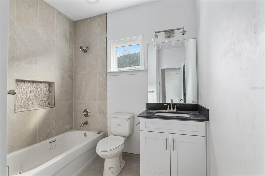 1035 Southwest 67th Street Gainesville, FL 32607 - Photo 7 of 37