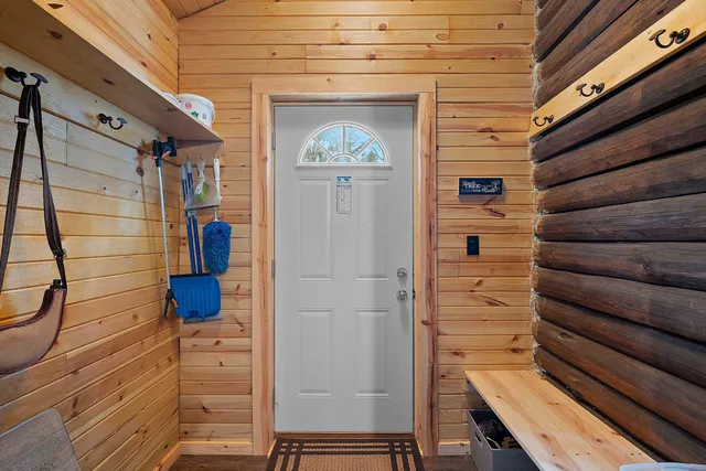 $169,900 | 128 Big Bear Road, Iron River, MI 49935