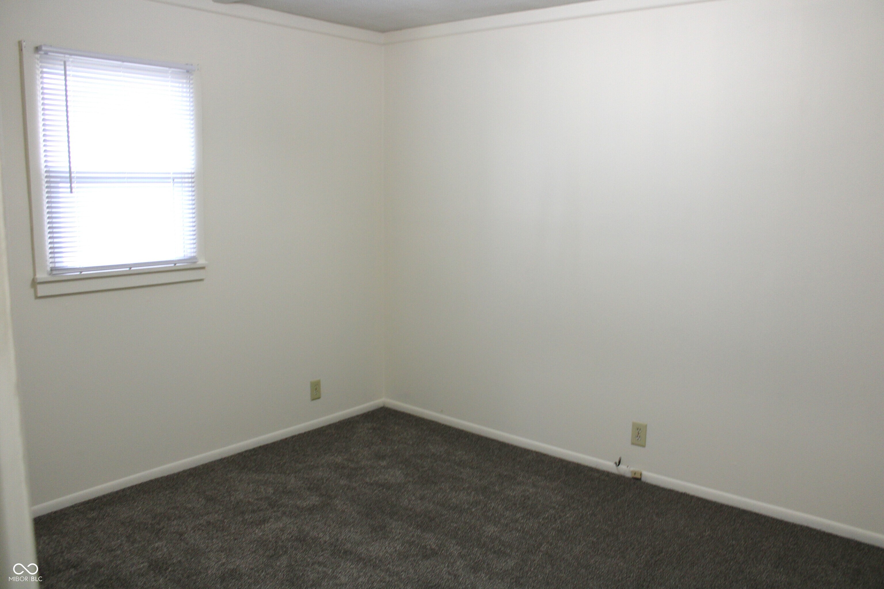 21 14th Street Franklin, IN 46131 - Photo 18 of 20