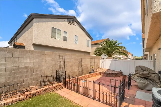 $1,650 | 5961 High Steed Street, Unit 103, Henderson, NV 89011