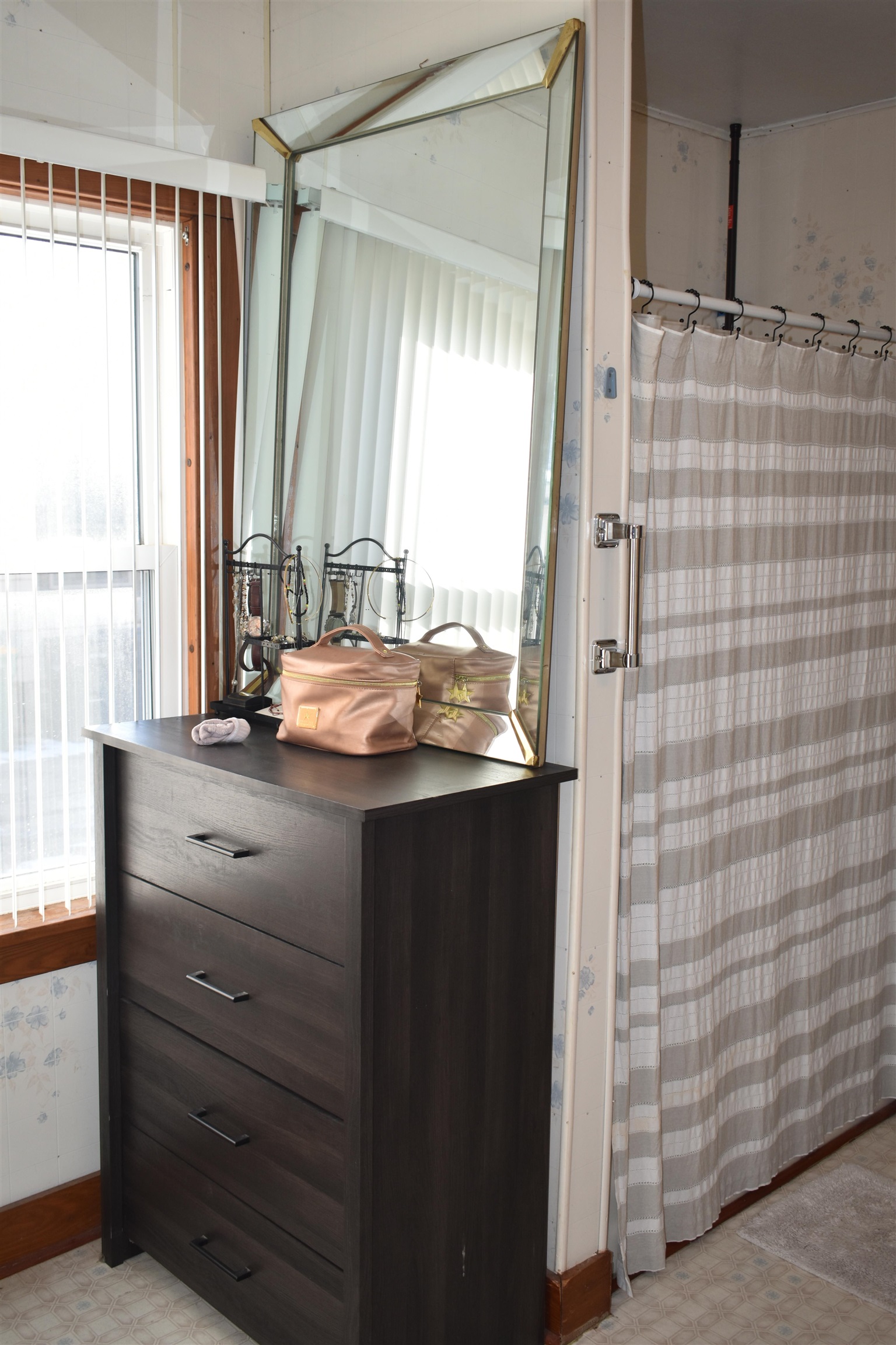 389 Liberty Street Fond du Lac, WI 54935 - Photo 12 of 24