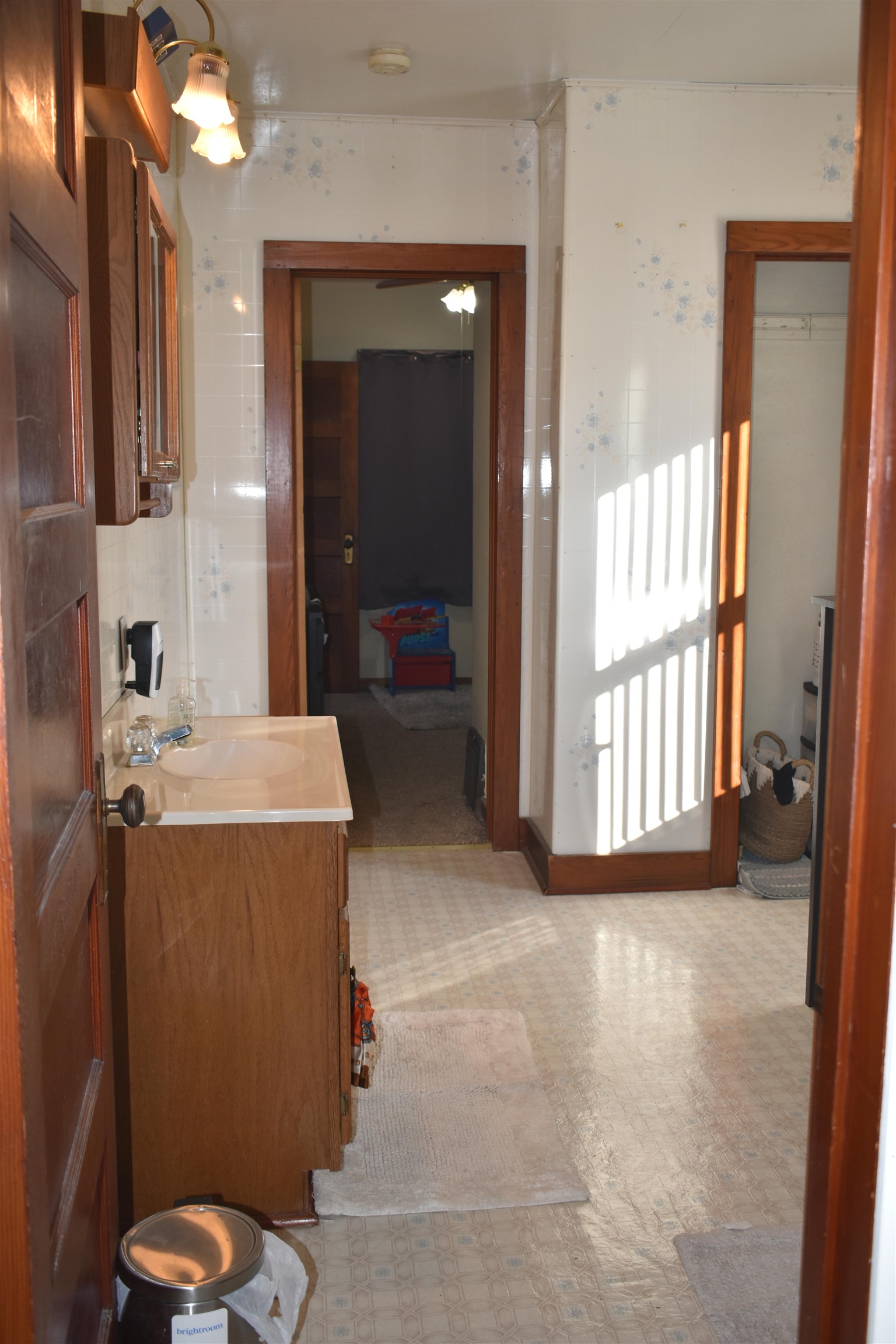 389 Liberty Street Fond du Lac, WI 54935 - Photo 10 of 24