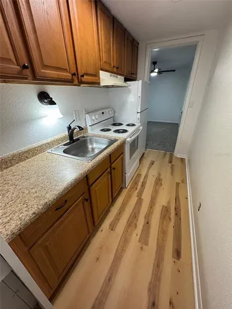 $999 | 420 Mills Street, Unit 35, Leesburg, FL 34748