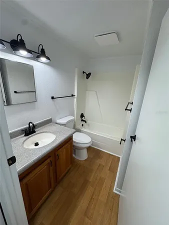 $999 | 420 Mills Street, Unit 35, Leesburg, FL 34748