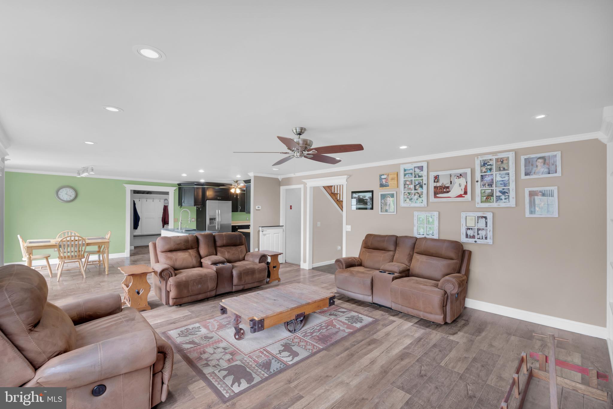 725 Buttermilk Road Hellertown, PA 18055 - Photo 14 of 90