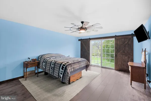 $785,000 | 725 Buttermilk Road, Hellertown, PA 18055