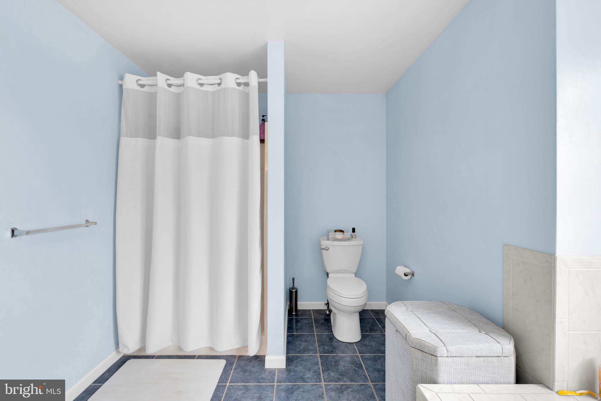 725 Buttermilk Road Hellertown, PA 18055 - Photo 35 of 90