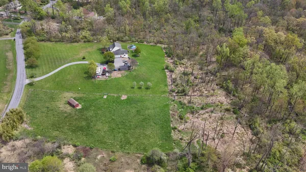 $785,000 | 725 Buttermilk Road, Hellertown, PA 18055