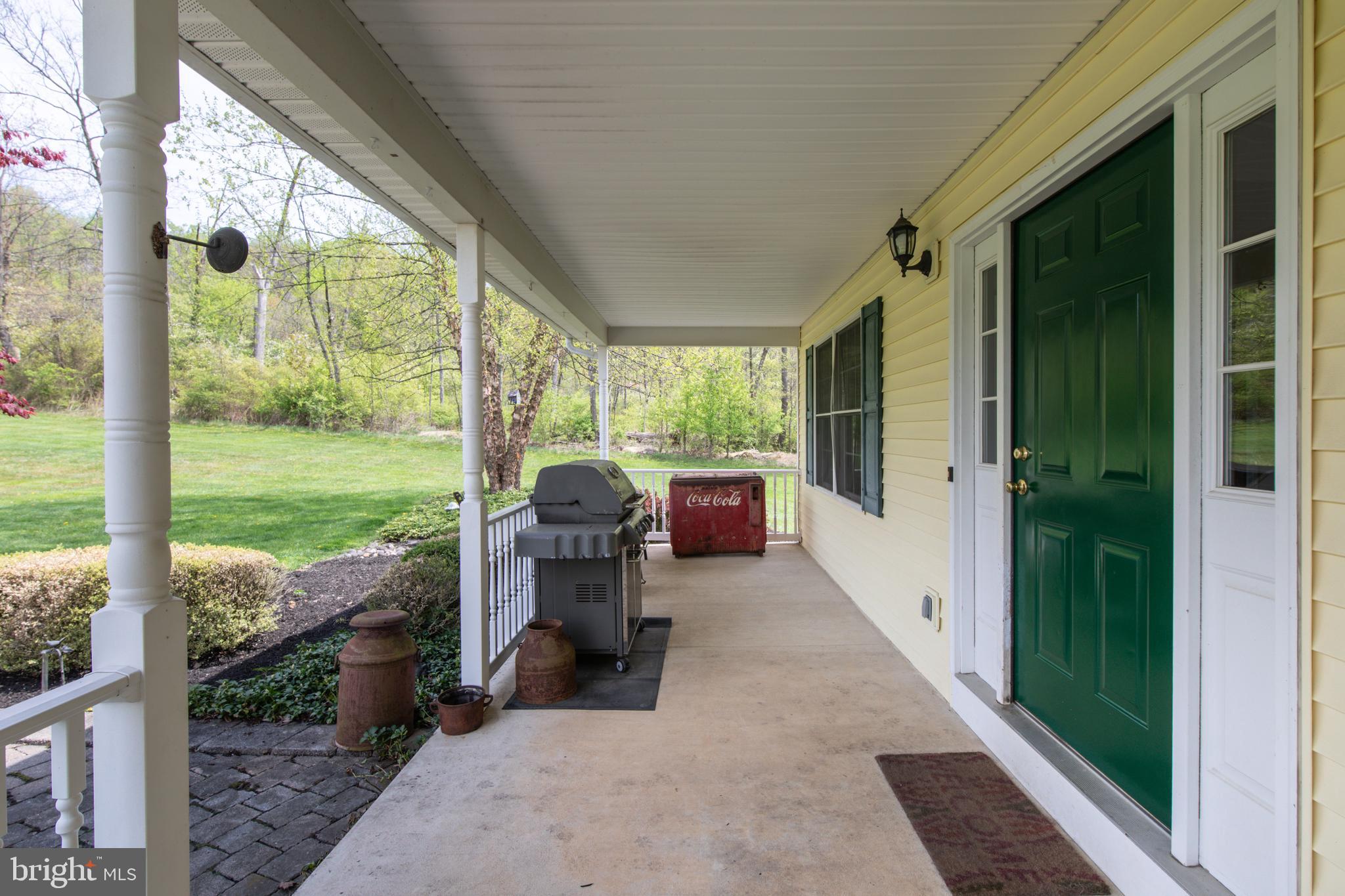 725 Buttermilk Road Hellertown, PA 18055 - Photo 7 of 90