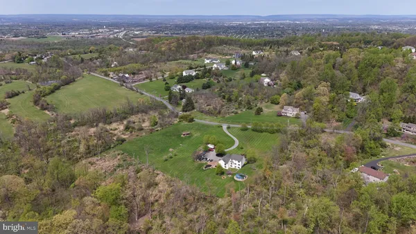 $785,000 | 725 Buttermilk Road, Hellertown, PA 18055