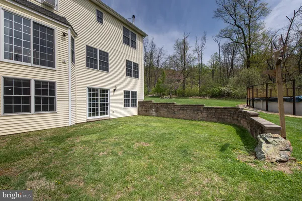 $785,000 | 725 Buttermilk Road, Hellertown, PA 18055