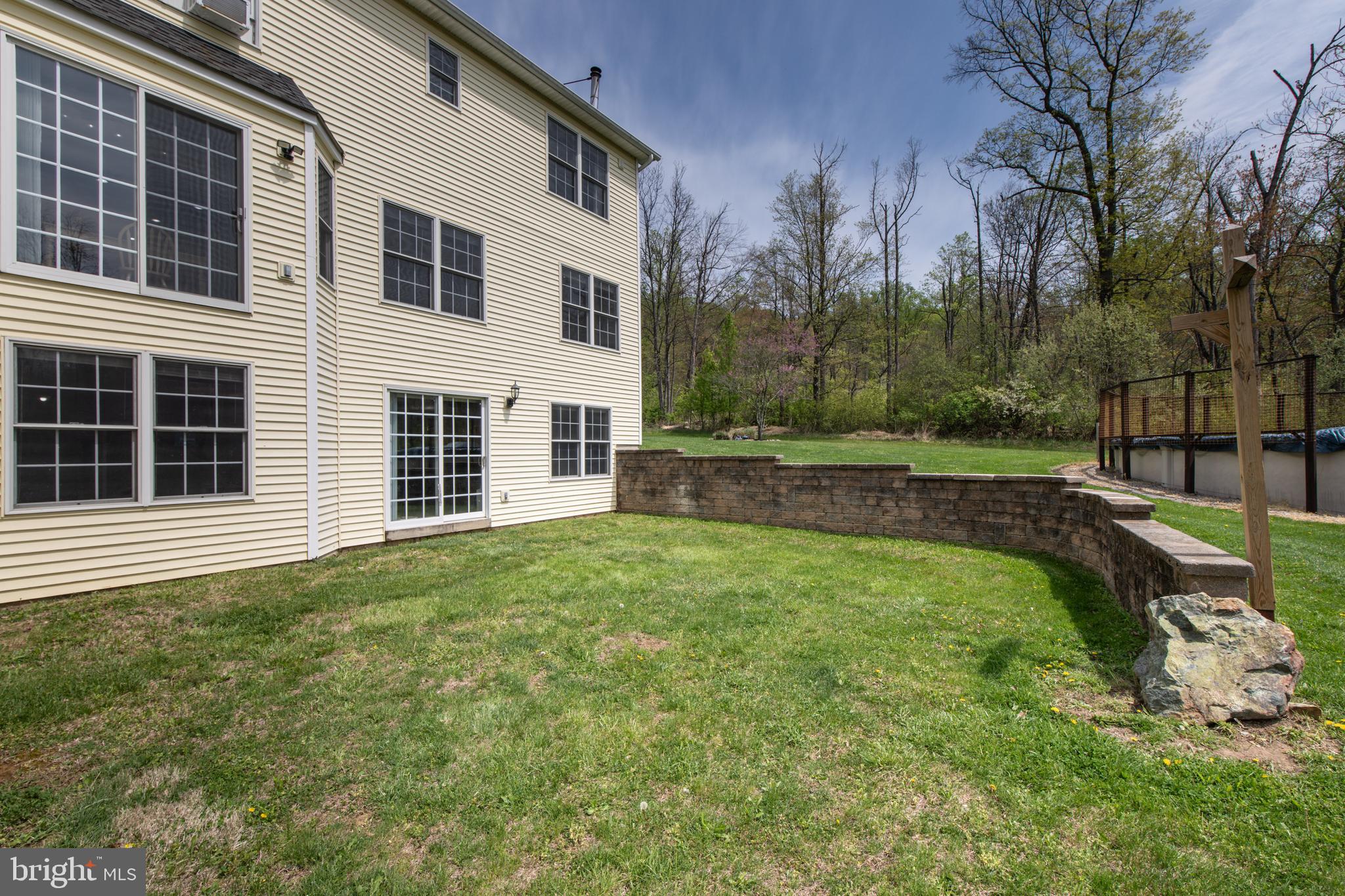 725 Buttermilk Road Hellertown, PA 18055 - Photo 78 of 90