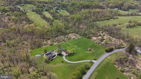 $785,000 | 725 Buttermilk Road, Hellertown, PA 18055