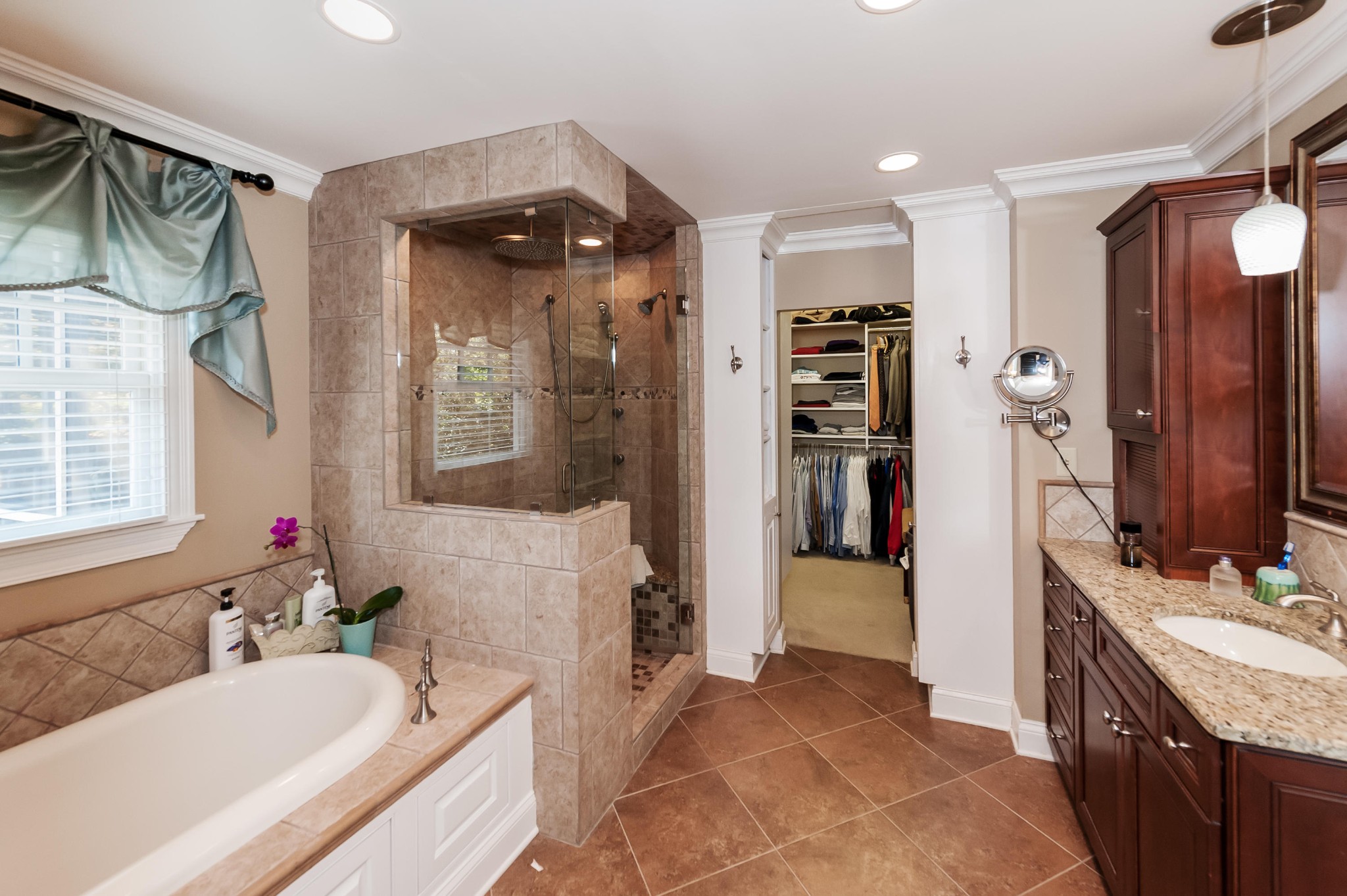 2023 Lyons Ridge Road Knoxville, TN 37919 - Photo 14 of 34 Gallery Image 14