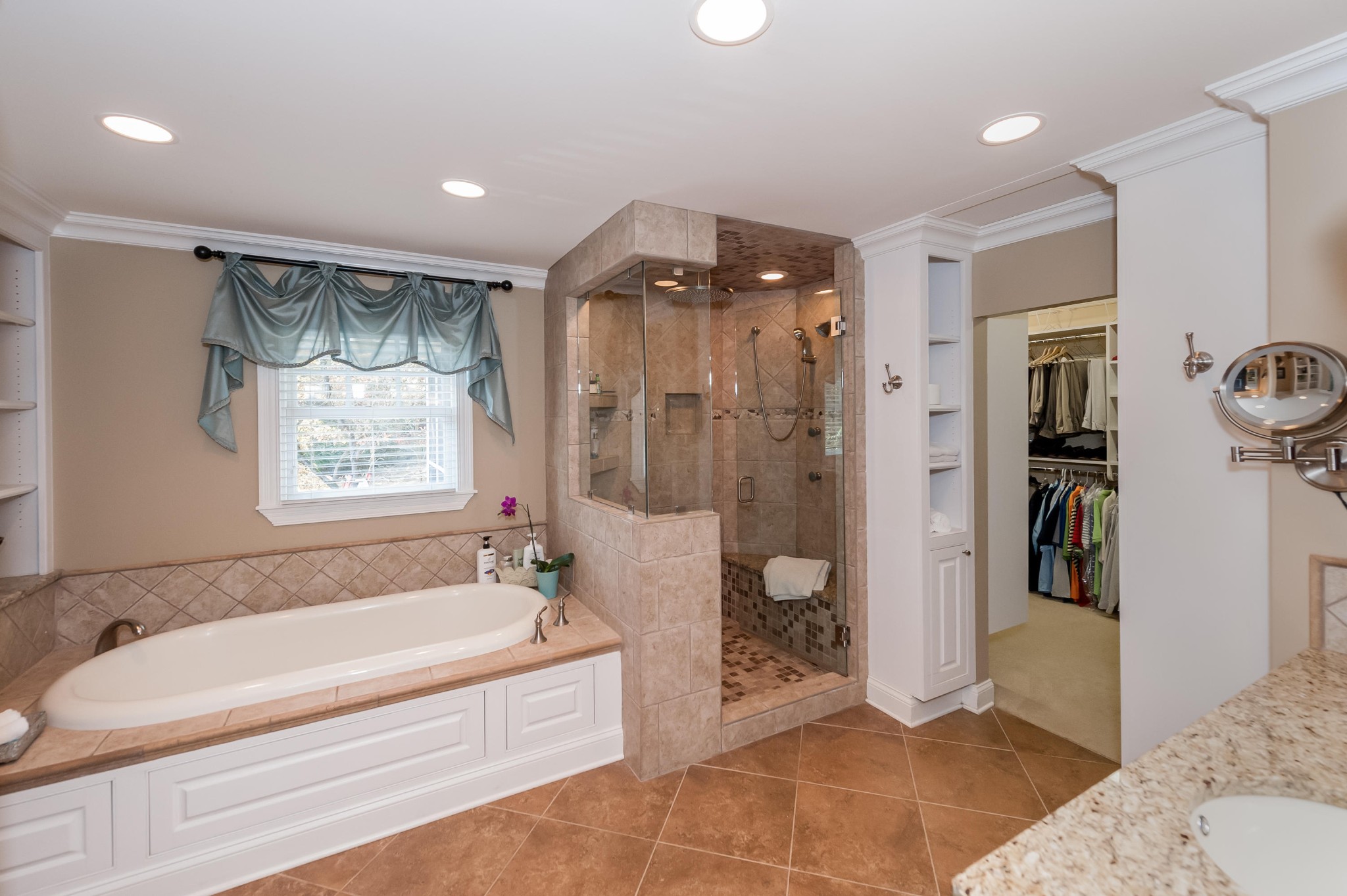 2023 Lyons Ridge Road Knoxville, TN 37919 - Photo 15 of 34 Gallery Image 15