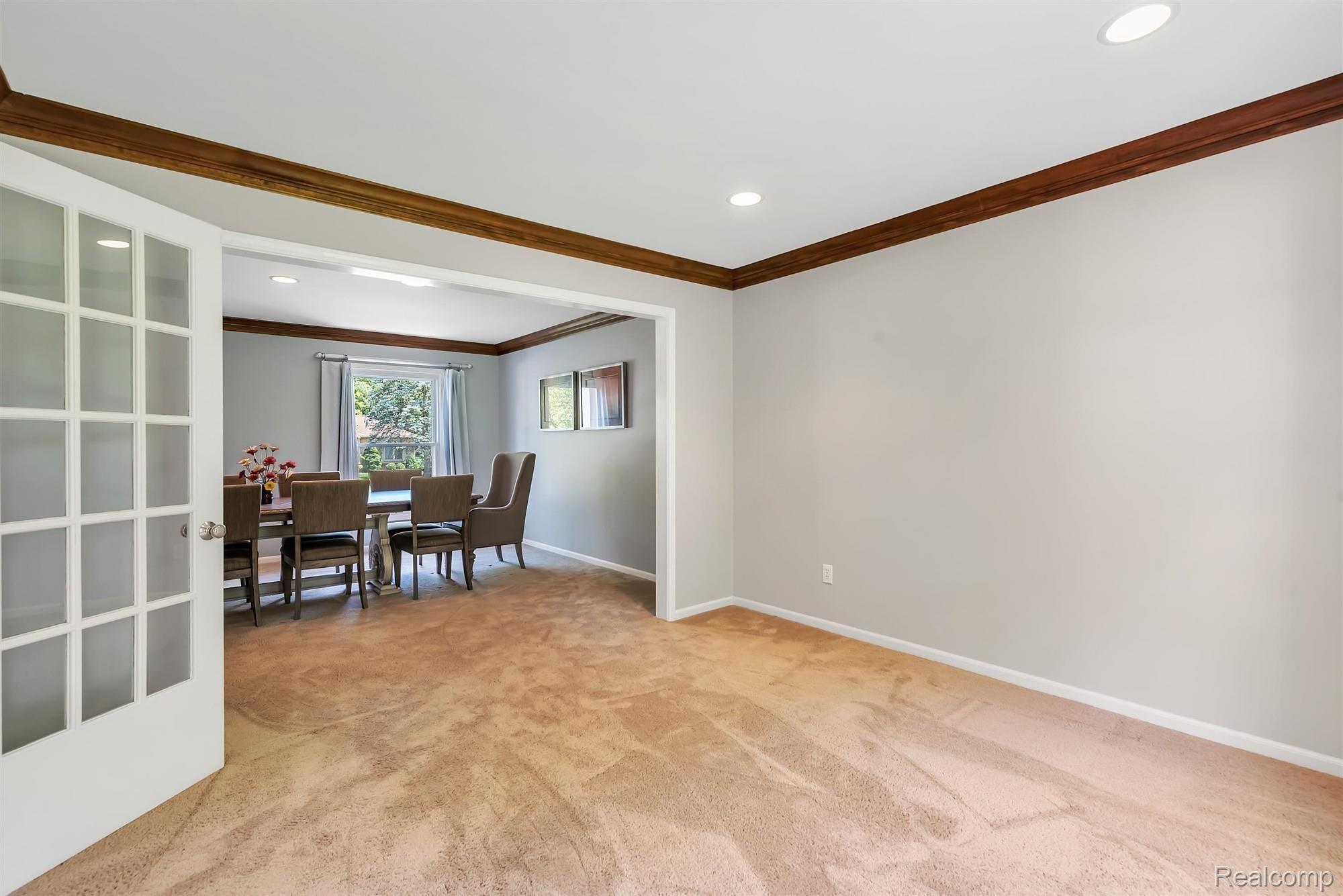 25735 Rutledge Crossing Farmington, MI 48335 - Photo 11 of 53 12-25735 Rutledge-WindowStill-Real-.jpg