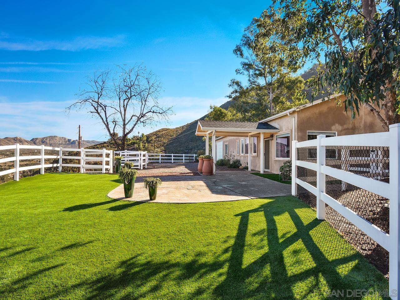 15139 Woods Valley Road Valley Center, CA 92082 - Photo 4 of 25