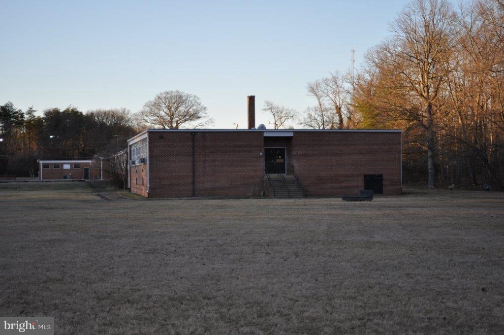 16200 Livingston Road Accokeek, MD 20607 - Photo 5 of 5 Exterior (Rear)