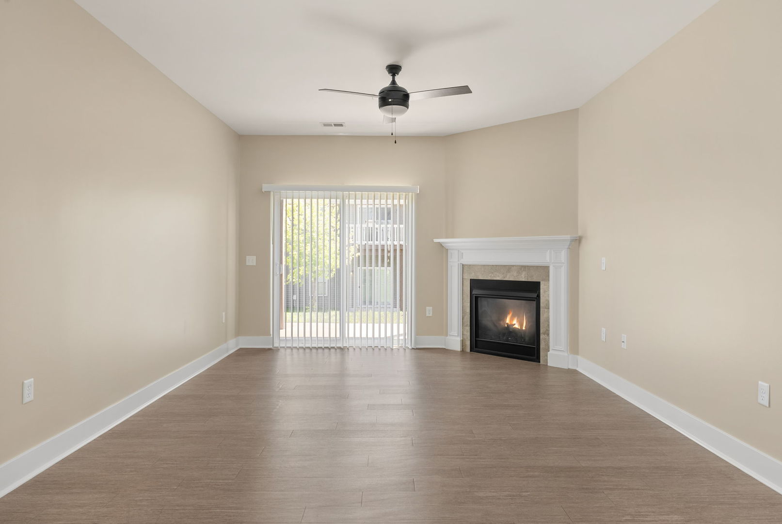 2939 Shanes Way Bettendorf, IA 52722 - Photo 6 of 25