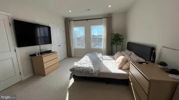 $350,000 | 11 Sidney Lane, Stratford, NJ 08084