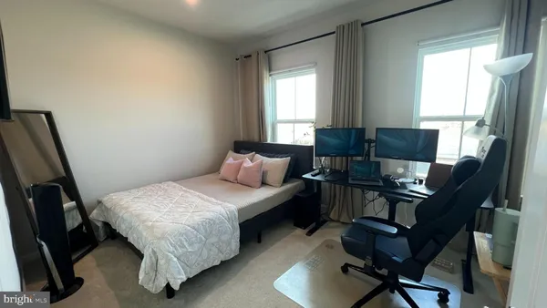 $350,000 | 11 Sidney Lane, Stratford, NJ 08084
